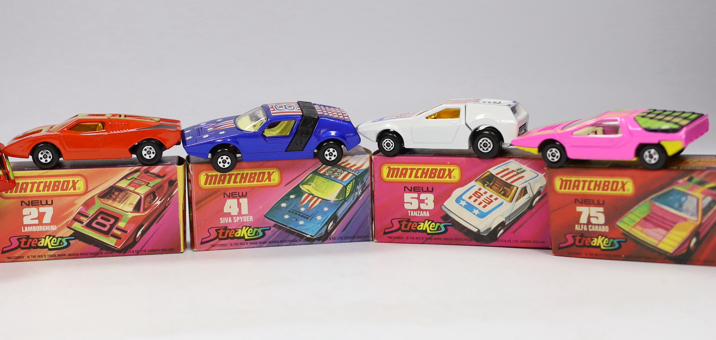 Nine boxed Matchbox Superfast 1-75 New series Streakers issue diecast vehicles